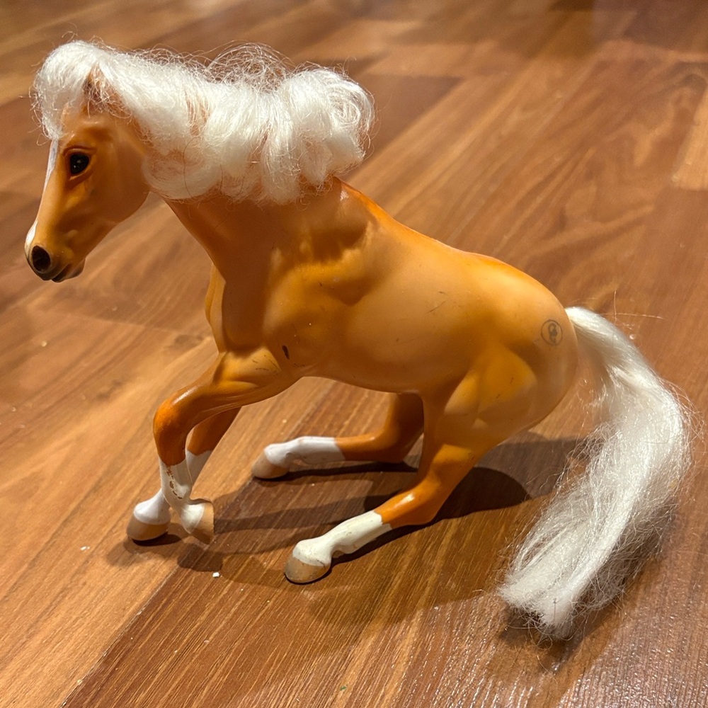 Grand Champion Palomino horse